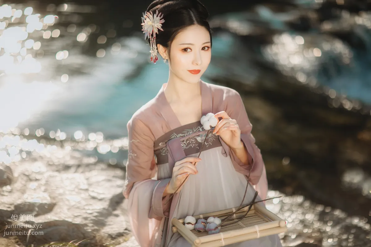 [YITUYU艺图语]2021.10.26 仙鹤 葵花花花儿 page 13