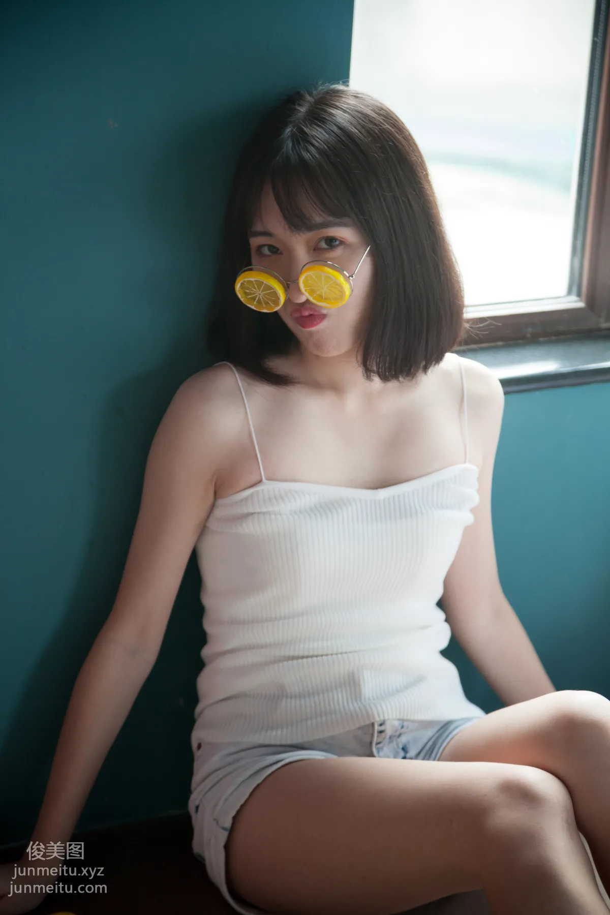 [YITUYU艺图语]2021.10.30 柠檬味的夏天 琳琳 page 4