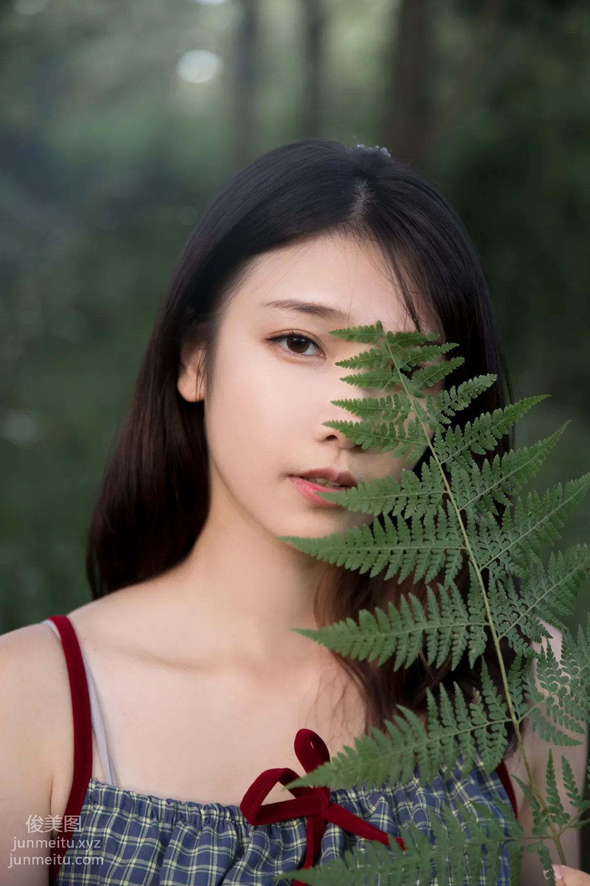 [YITUYU艺图语]2021.11.06 忘忧草 湘湘 page 3