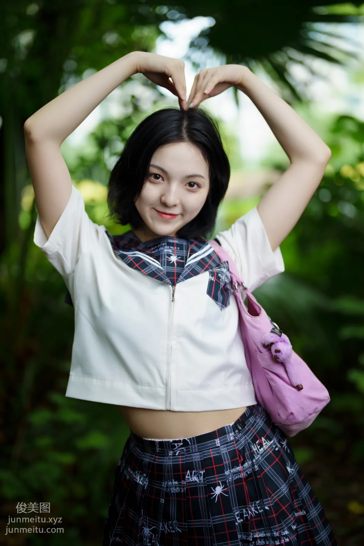 [YITUYU艺图语]2021.11.12 花田里的JK少女 dudu page 5