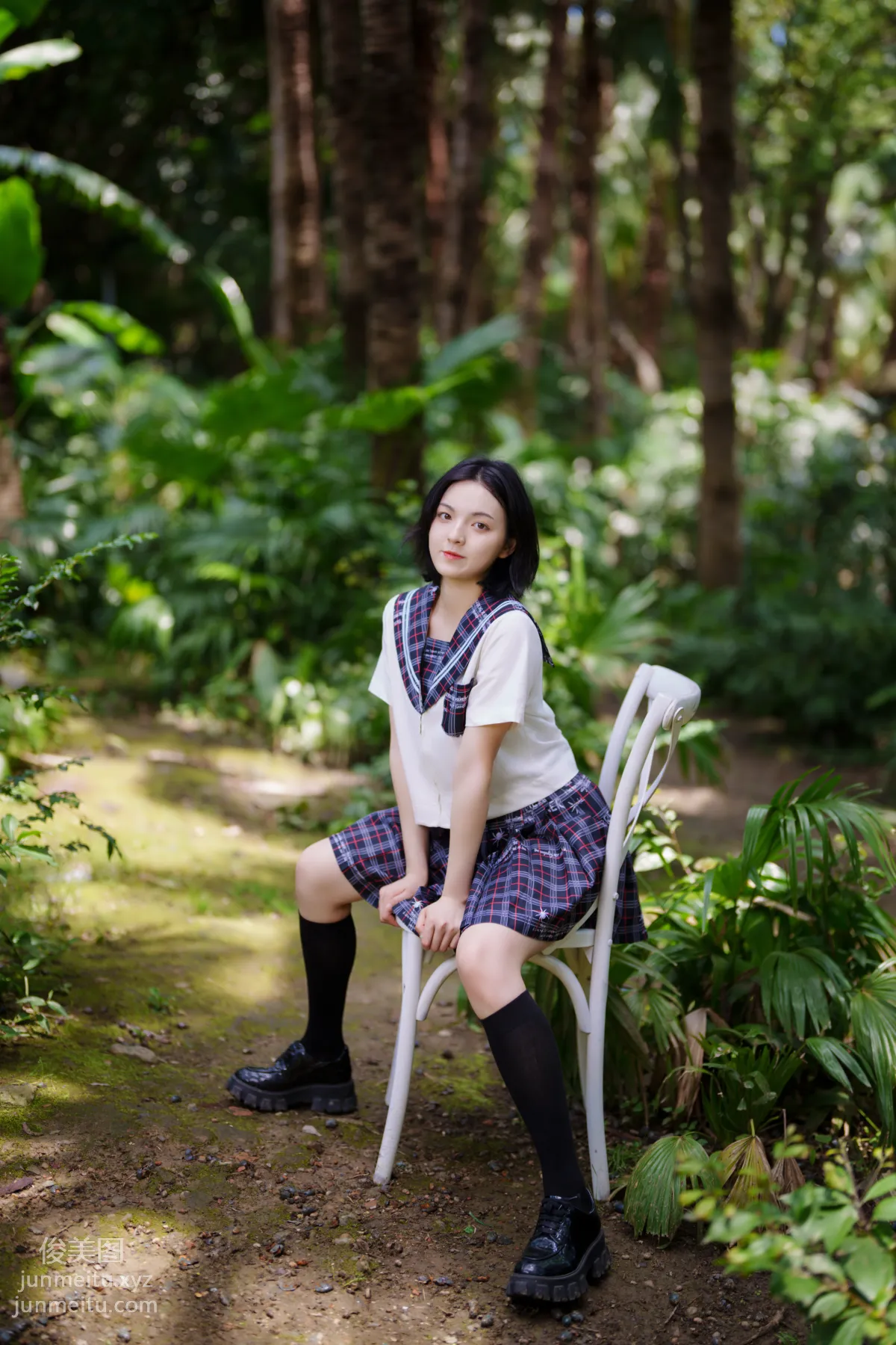 [YITUYU艺图语]2021.11.12 花田里的JK少女 dudu page 46