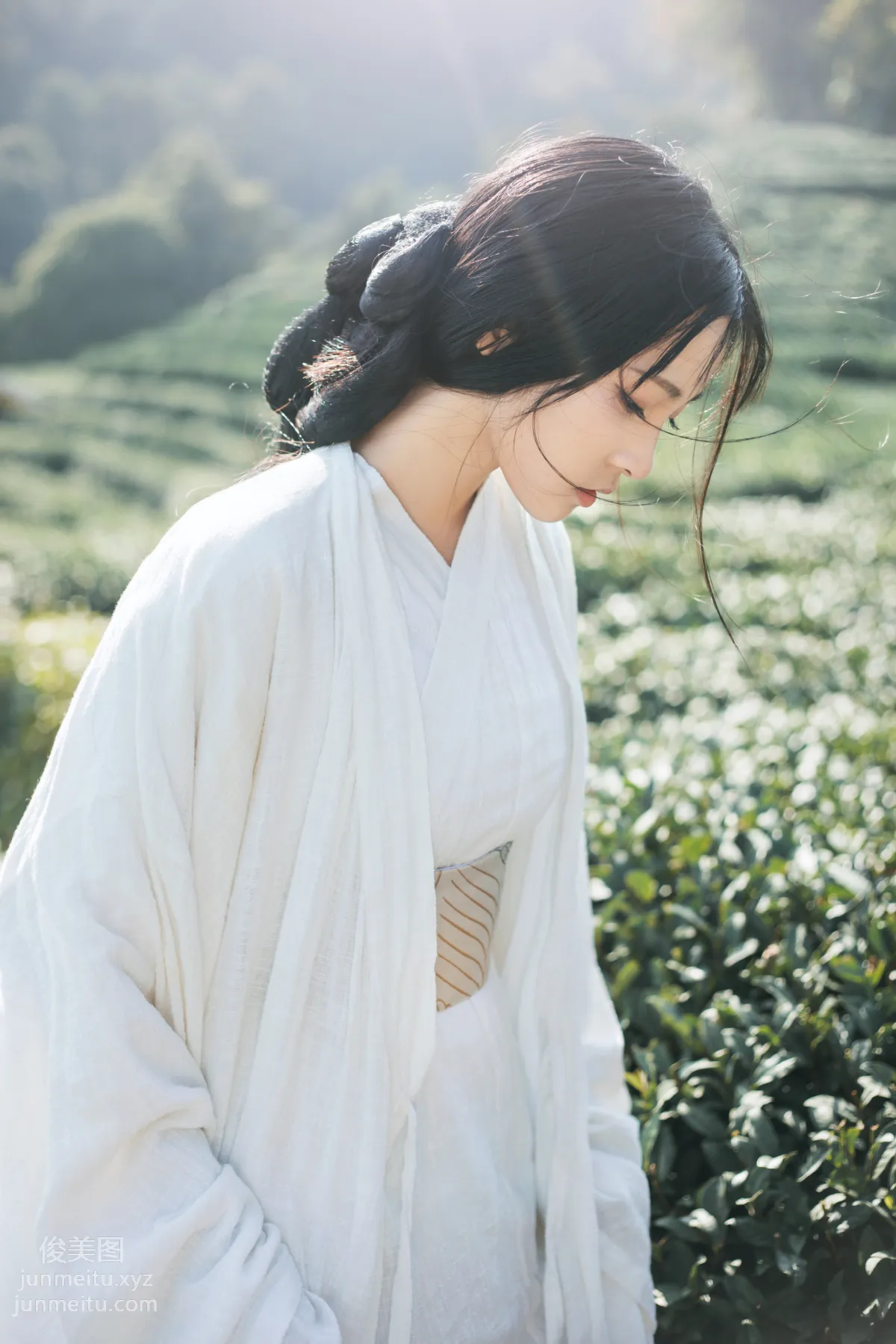 [YITUYU艺图语]2021.11.25 若初 一个白鹿 page 3