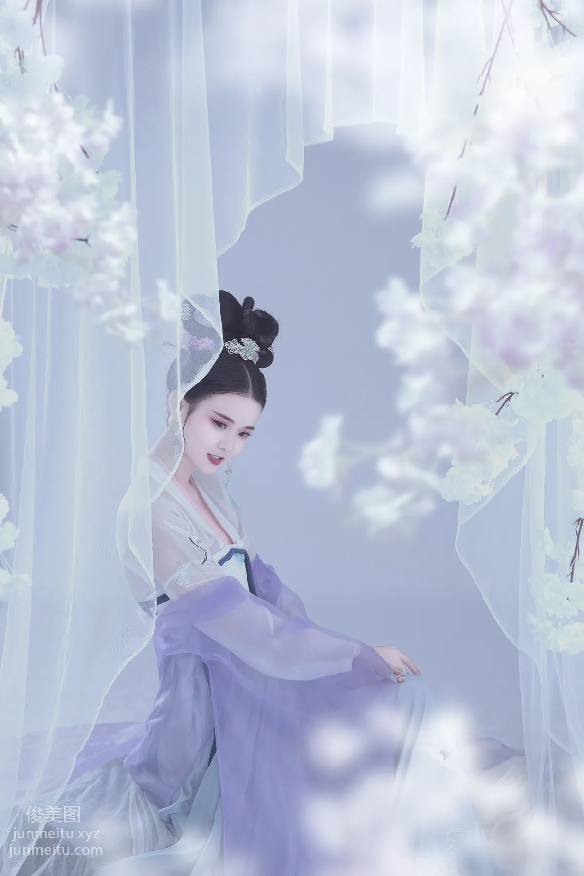 [YITUYU艺图语]2021.12.13 绣幕芙蓉 娜宝 page 4
