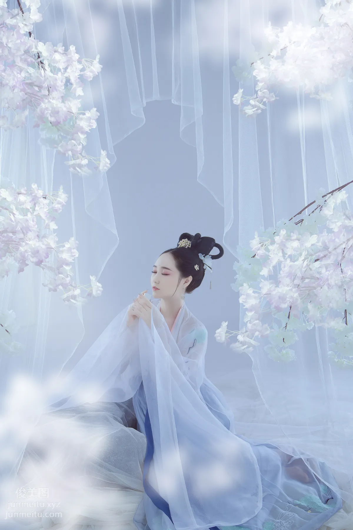 [YITUYU艺图语]2021.12.13 绣幕芙蓉 娜宝 page 21