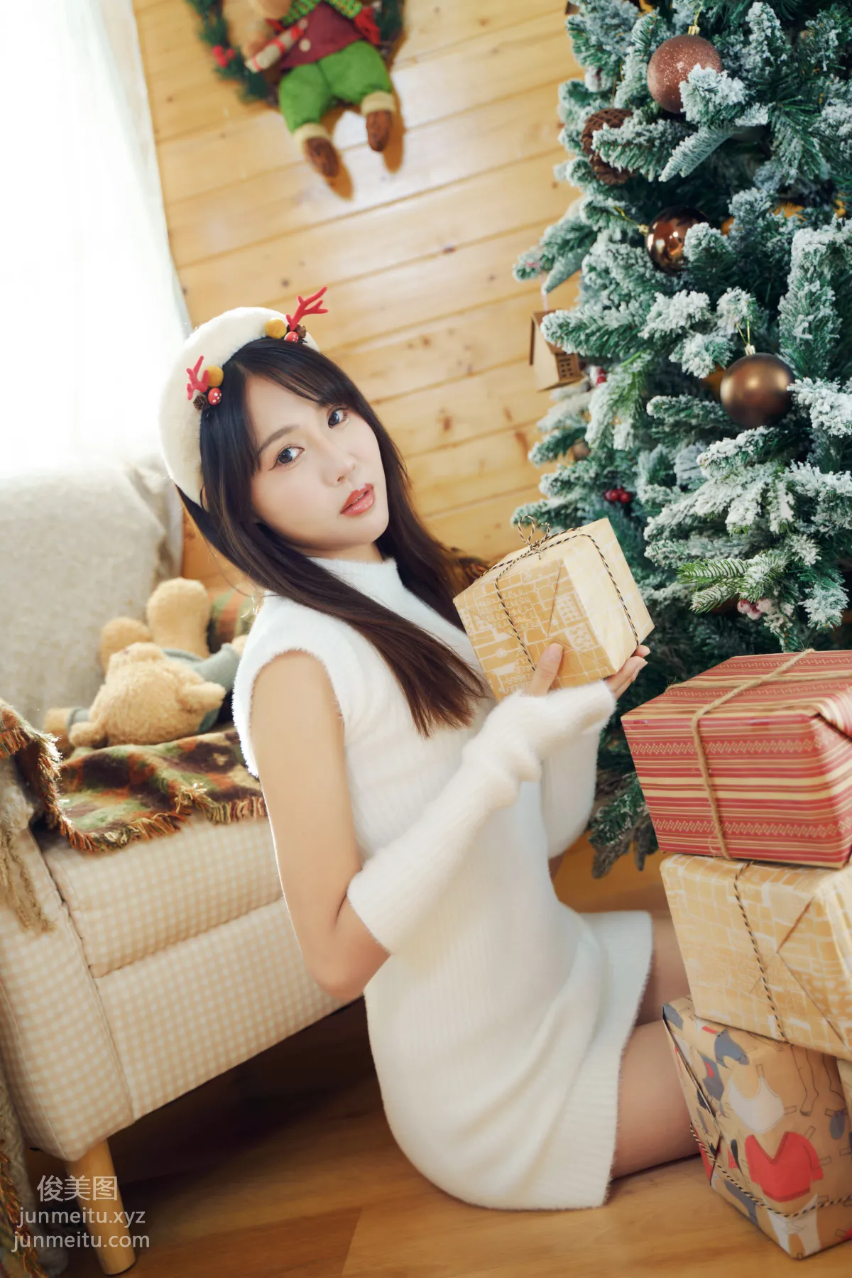 [YITUYU艺图语]2021.12.21 圣诞少女 lin page 36