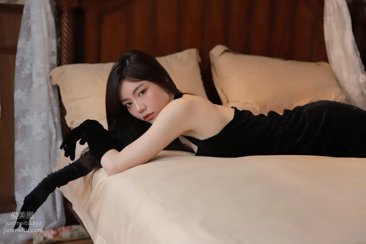 [YITUYU艺图语]2021.12.22 黑色晚礼服 欣艾 page 3