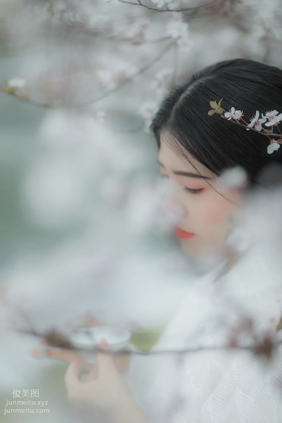 [YITUYU艺图语]2021.12.31 杏花雨 晚晚 page 10