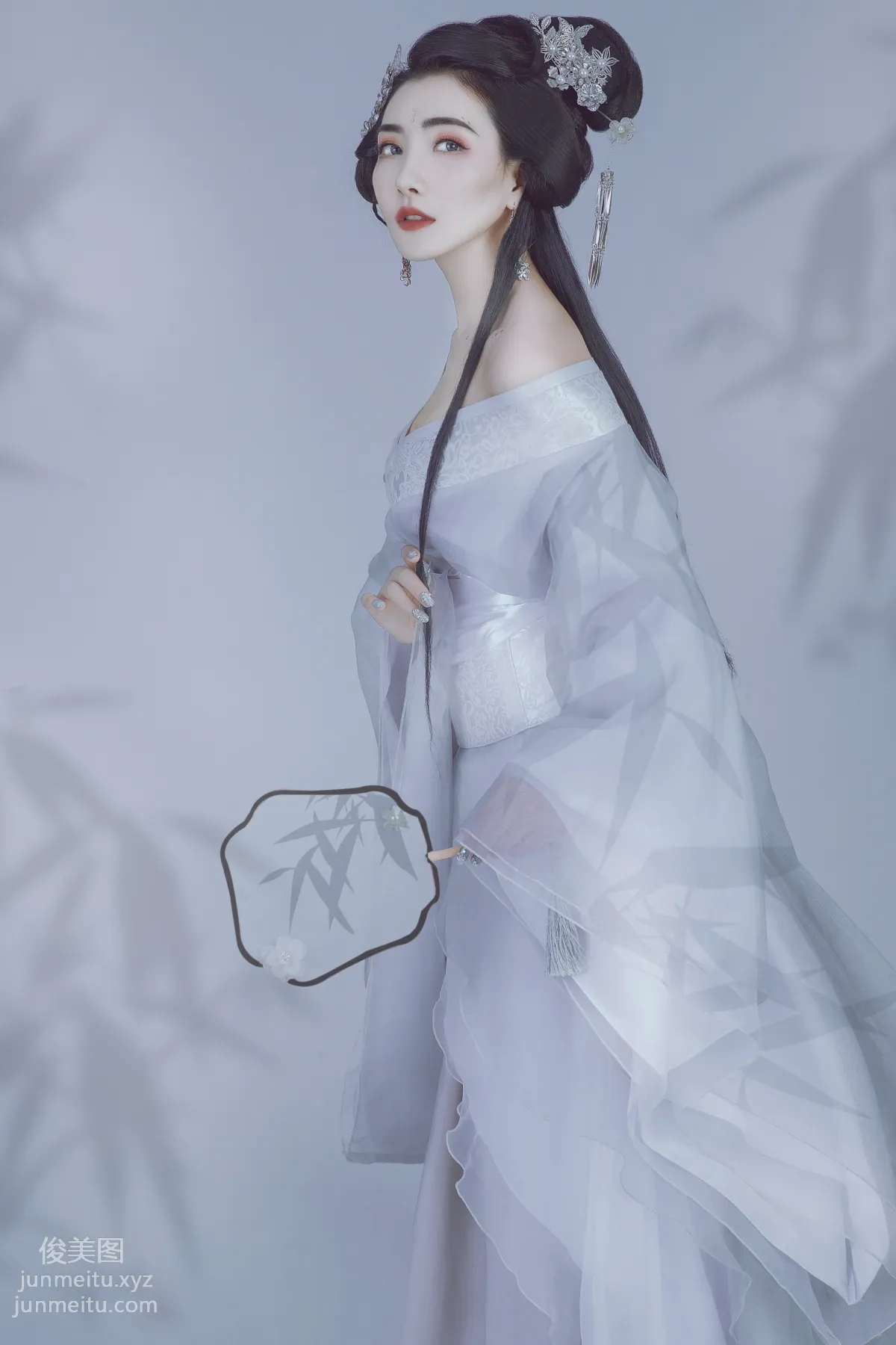 [YITUYU艺图语]2022.01.06 清月盈 唯宝 page 4