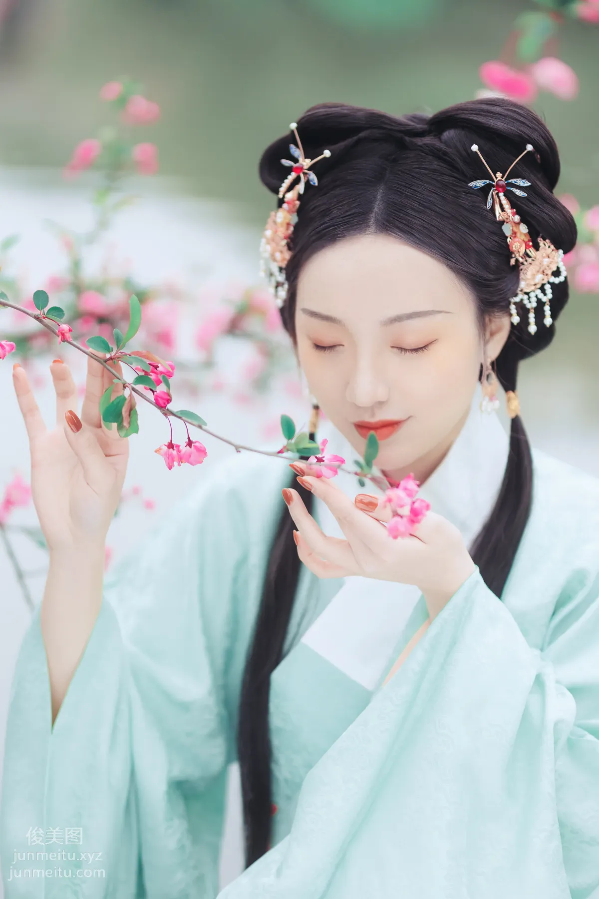 [YITUYU艺图语]2022.01.12 海棠依旧 Joyceee page 17