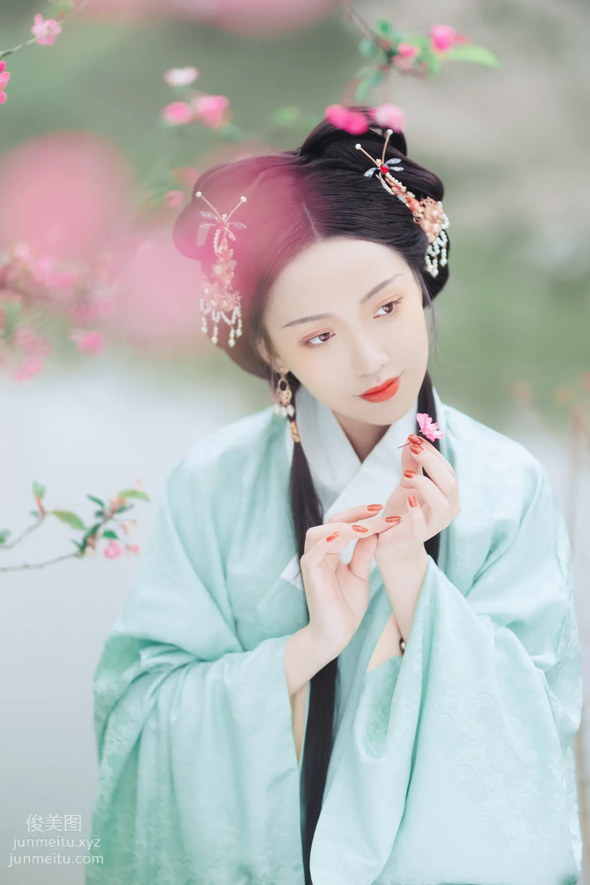 [YITUYU艺图语]2022.01.12 海棠依旧 Joyceee page 20