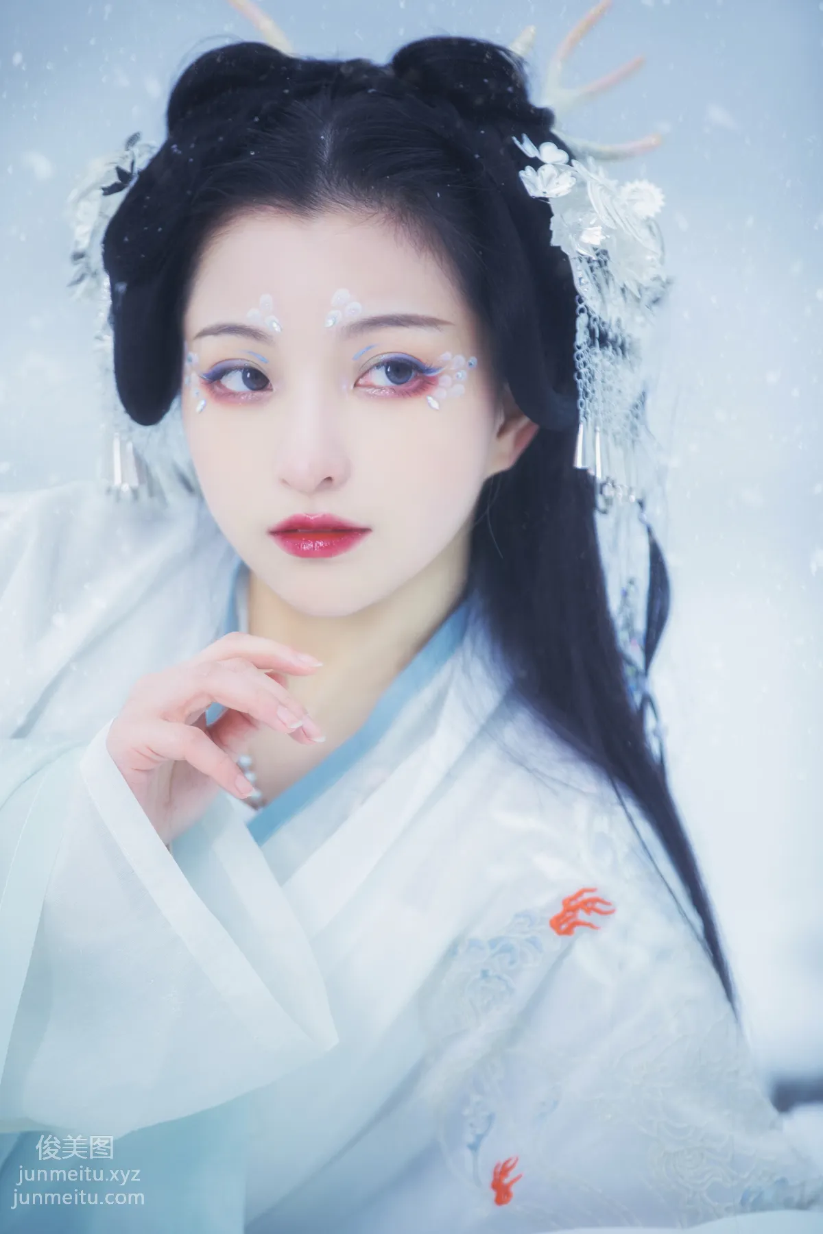 [YITUYU艺图语]2022.01.12 雪妖 一千只大日日 page 3
