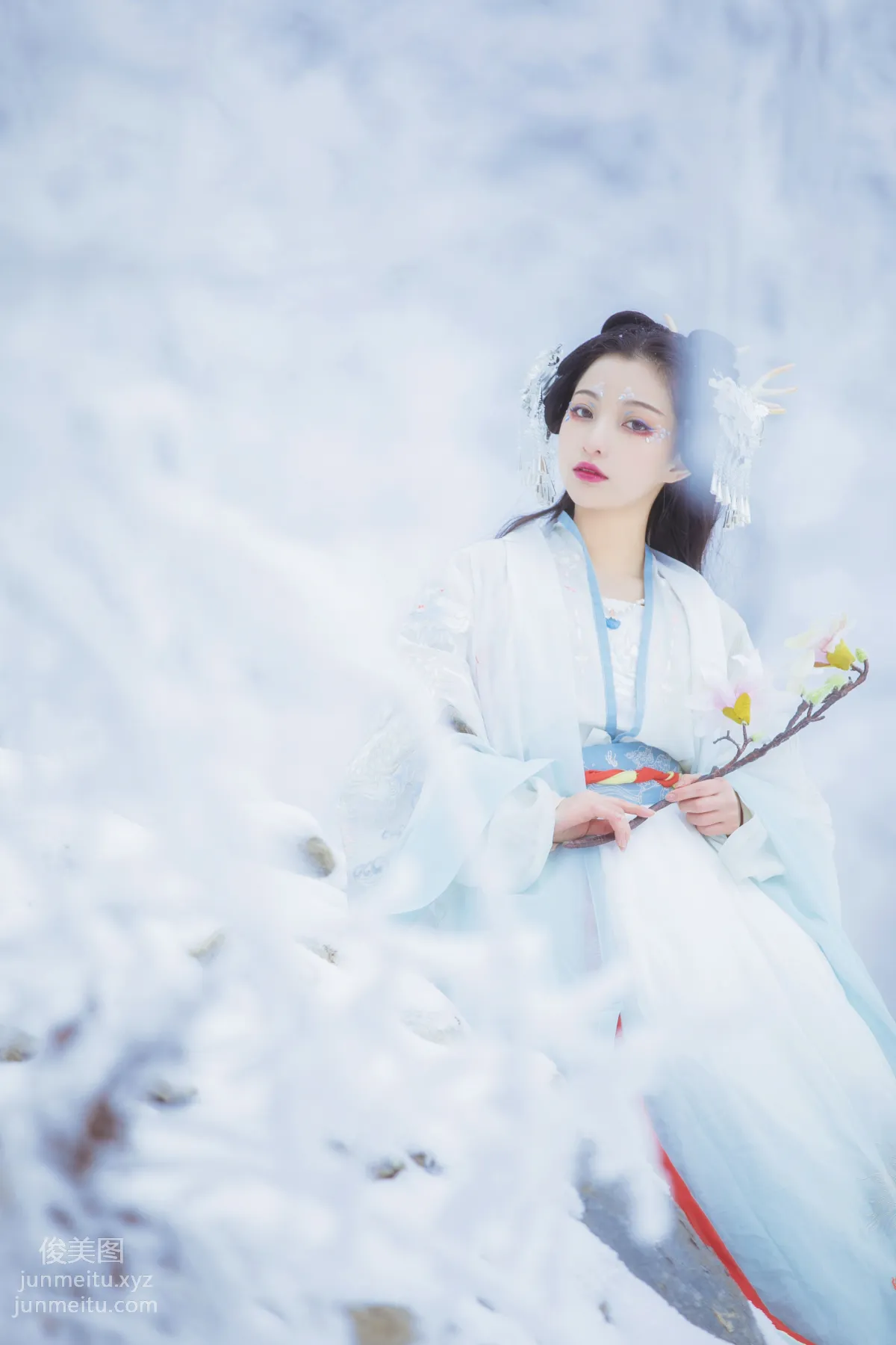 [YITUYU艺图语]2022.01.12 雪妖 一千只大日日 page 14