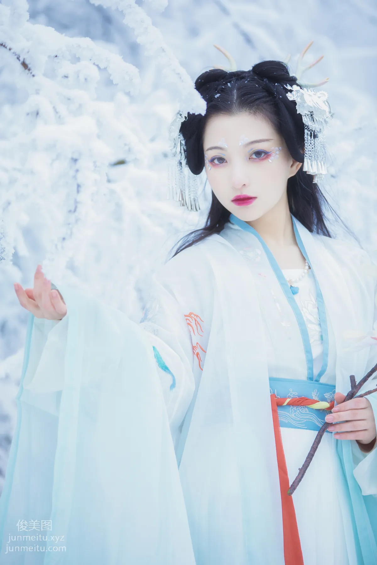 [YITUYU艺图语]2022.01.12 雪妖 一千只大日日 page 21