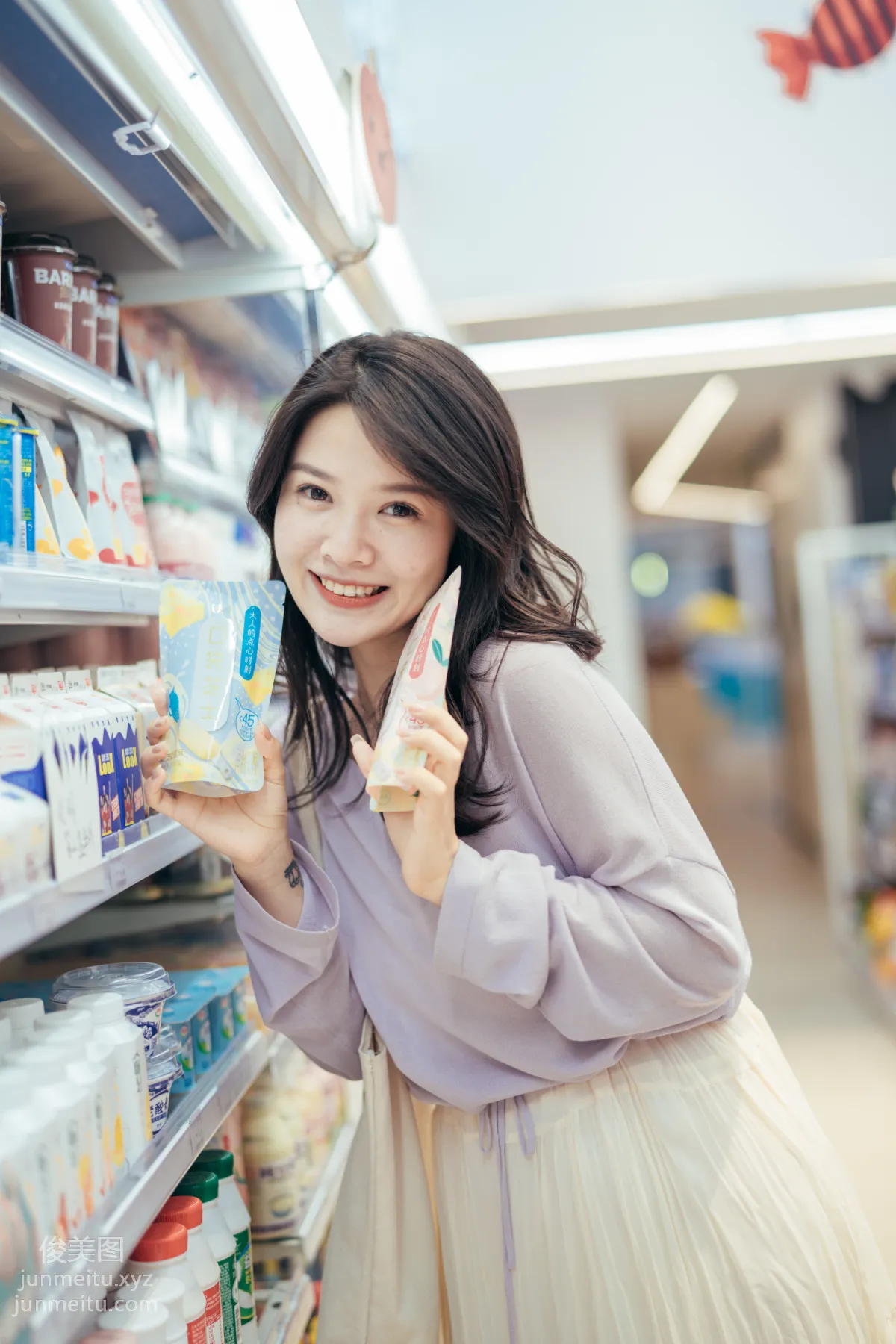 [YITUYU艺图语]2022.01.26 一大堆零食，便利店里的小满足 喵喵喵是锦儿呀 page 3