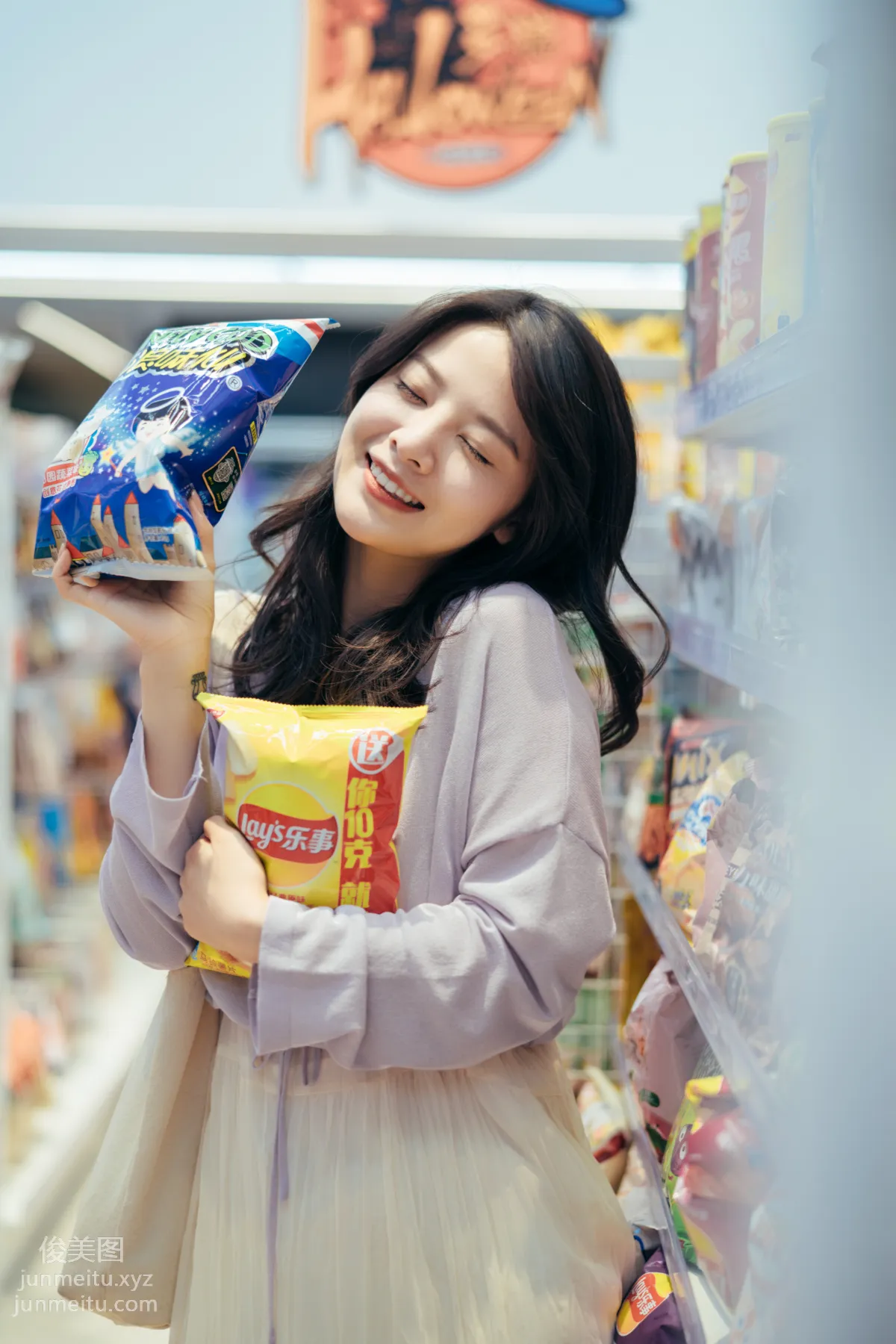 [YITUYU艺图语]2022.01.26 一大堆零食，便利店里的小满足 喵喵喵是锦儿呀 page 14