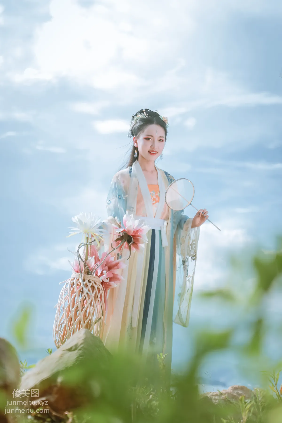 [YITUYU艺图语]2022.01.29 清水出芙蓉 Julie page 4