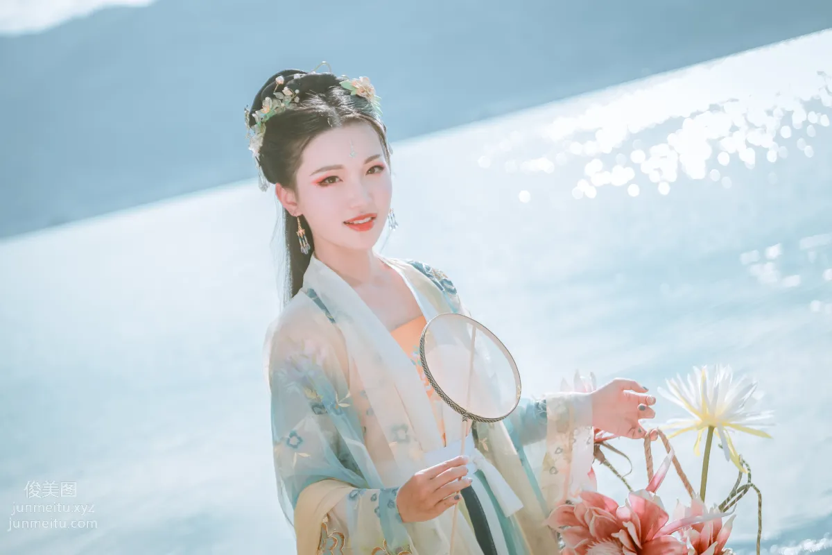 [YITUYU艺图语]2022.01.29 清水出芙蓉 Julie page 5
