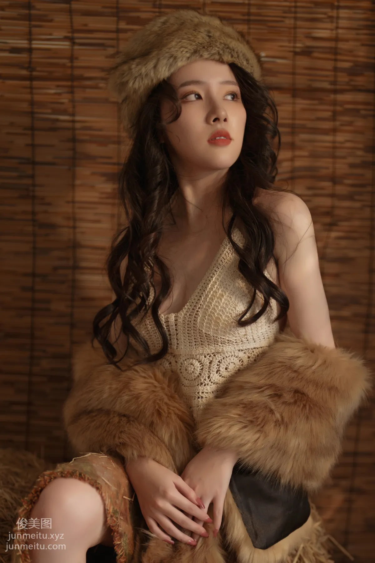 [YITUYU艺图语]2022.01.30 柴火屋里的暧昧时光 姚妹 page 41