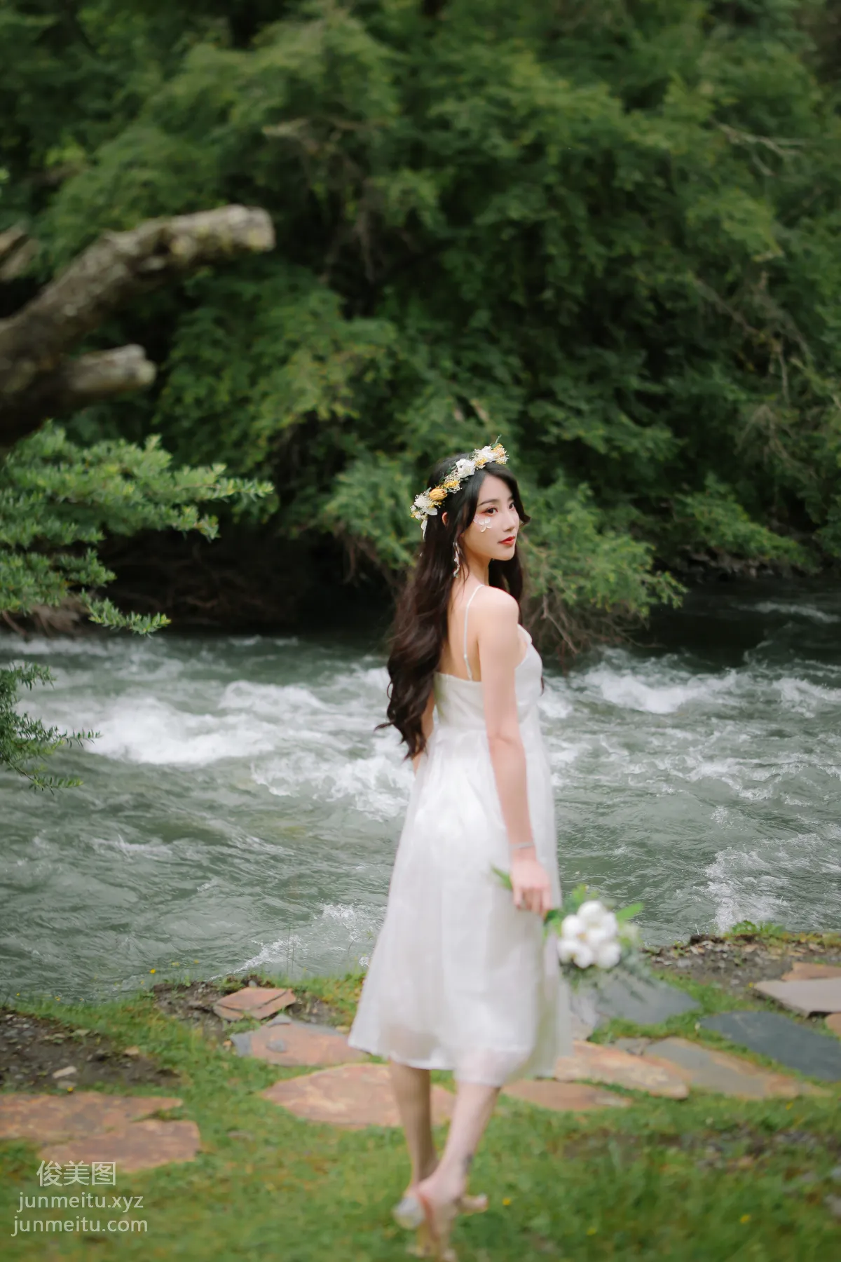 [YITUYU艺图语]2022.02.02 夏风如歌 婷婷 page 24