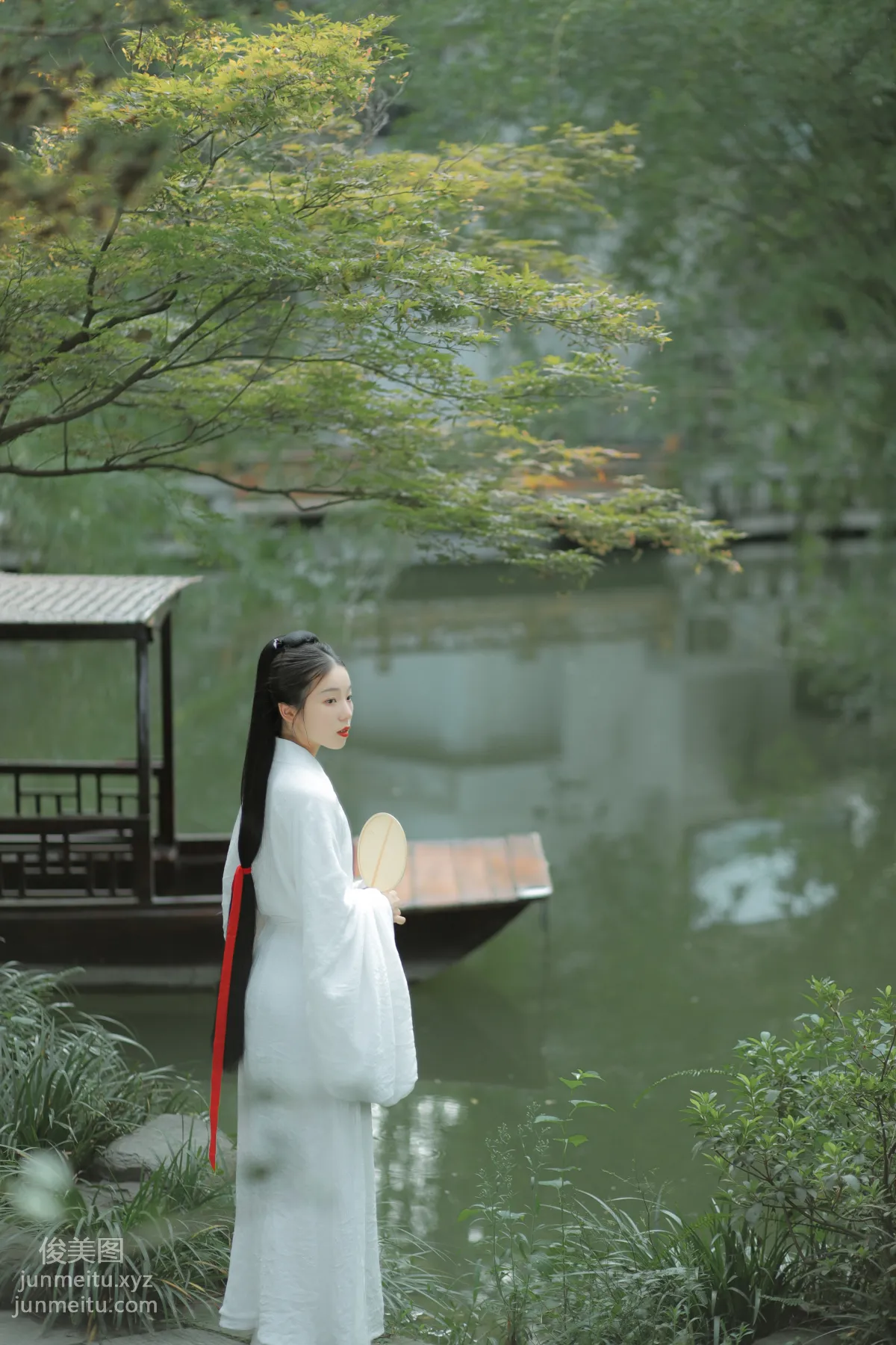 [YITUYU艺图语]2022.02.03 白茶无事别清欢 一方伊人yi page 24