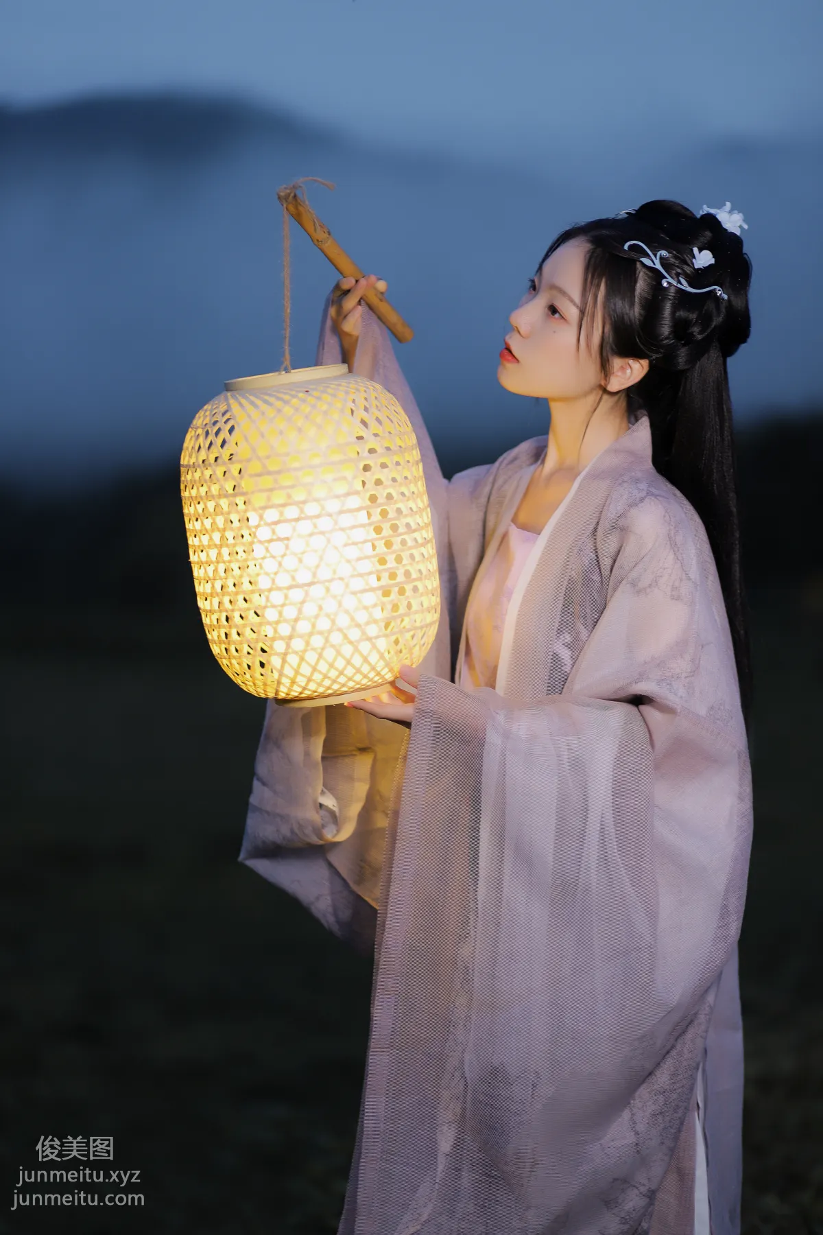 [YITUYU艺图语]2022.02.05 提灯照河山 一方伊人yi page 6