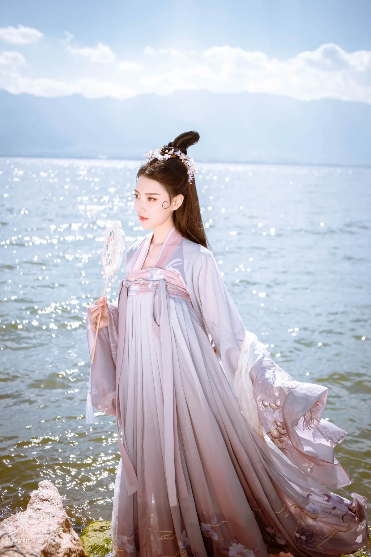 [YITUYU艺图语]2022.02.06 南国有佳人 婷婷 page 13