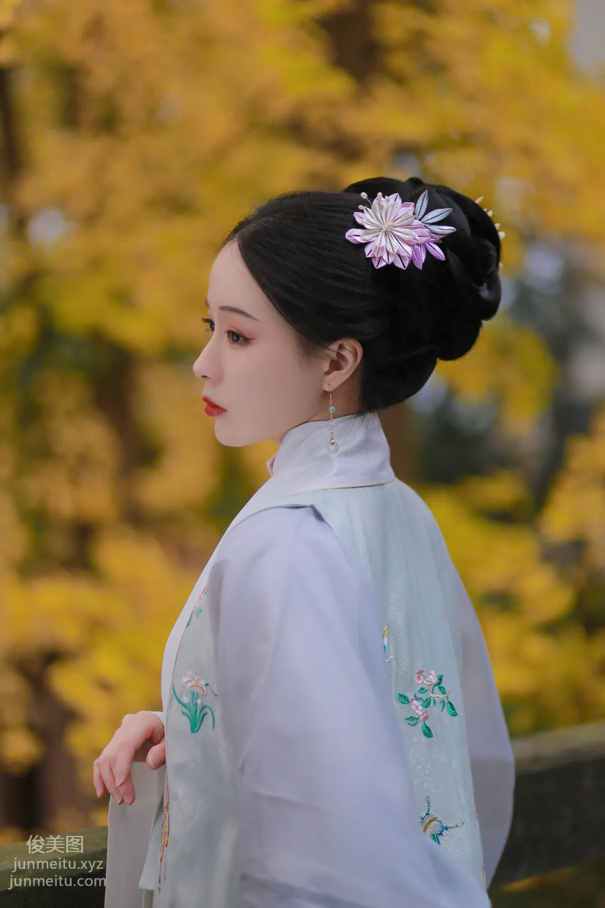 [YITUYU艺图语]2022.02.17 银杏歌 花泽阮阮 page 34