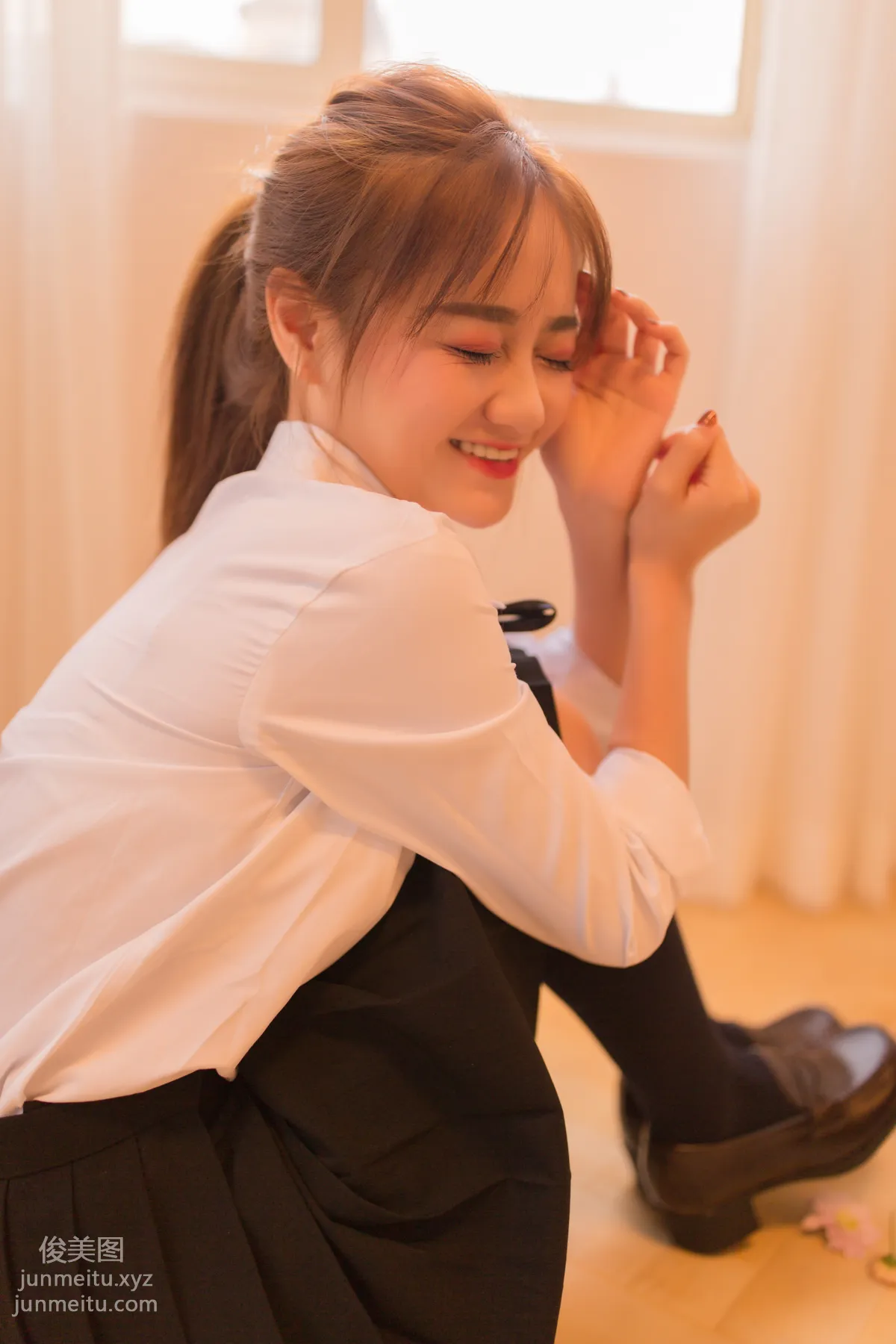 [YITUYU艺图语]2022.02.18 JK少女 小艺 page 12