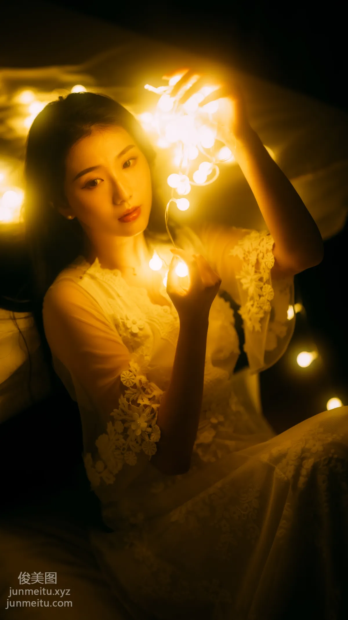 [艺图语] 2022.05.13 微光美人 麻花 page 42