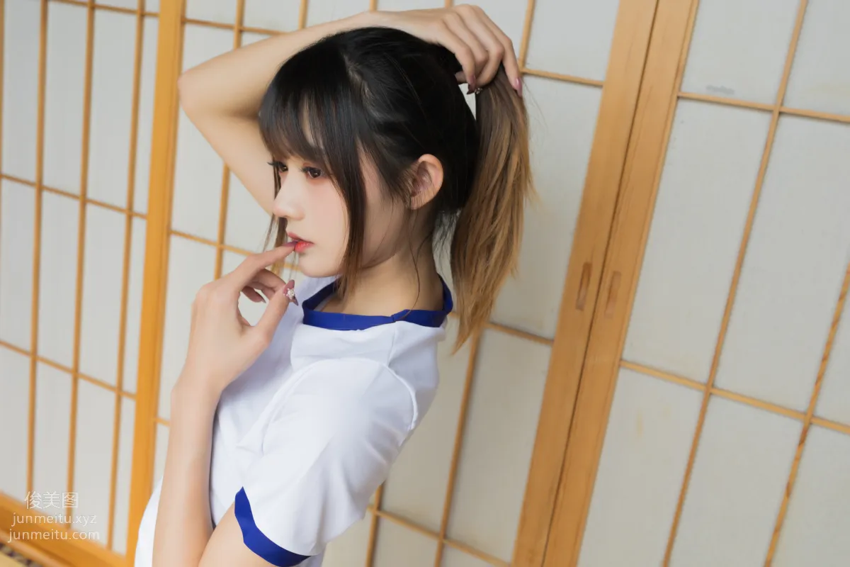 [艺图语] 2022.05.16 体操服少女 兔子Zzz不吃胡萝卜 page 13