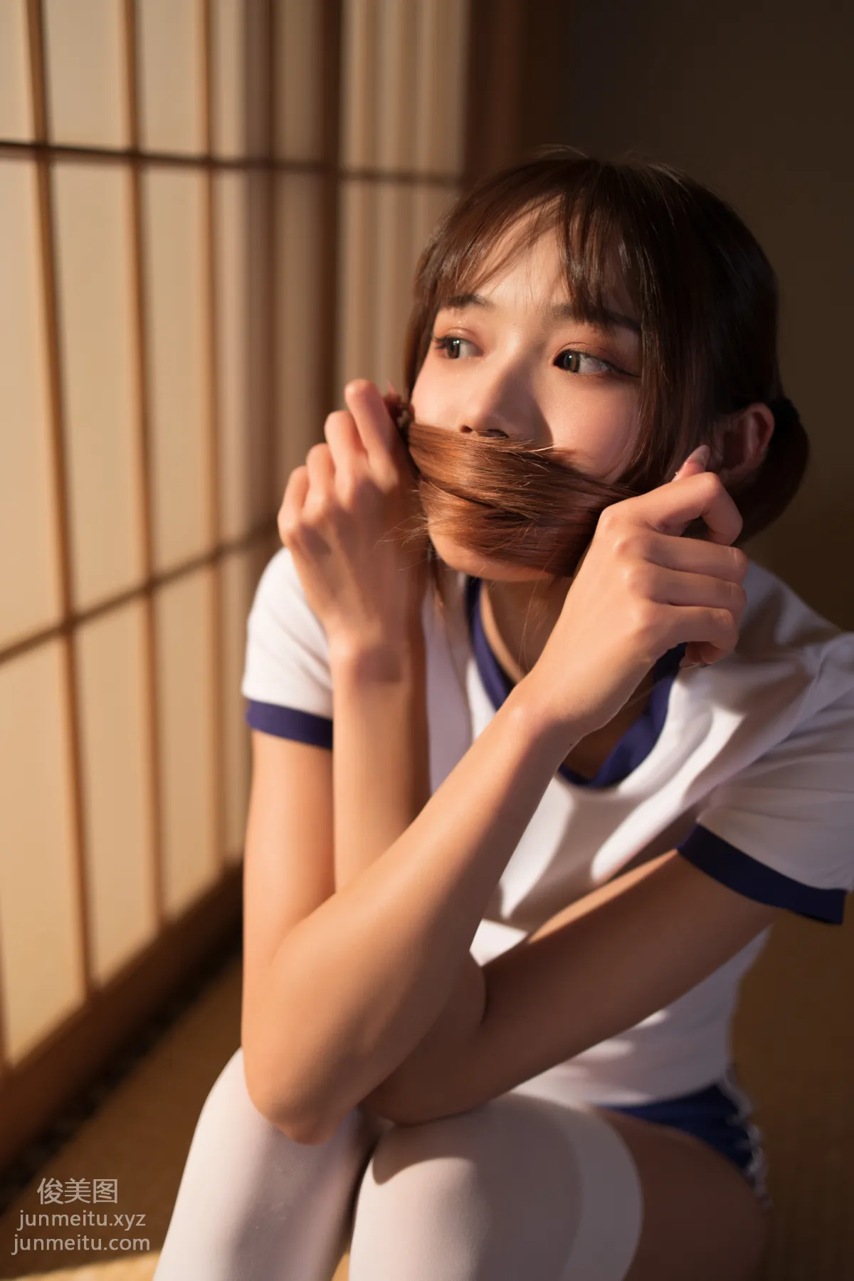 [艺图语] 2022.05.16 体操服少女 兔子Zzz不吃胡萝卜 page 23