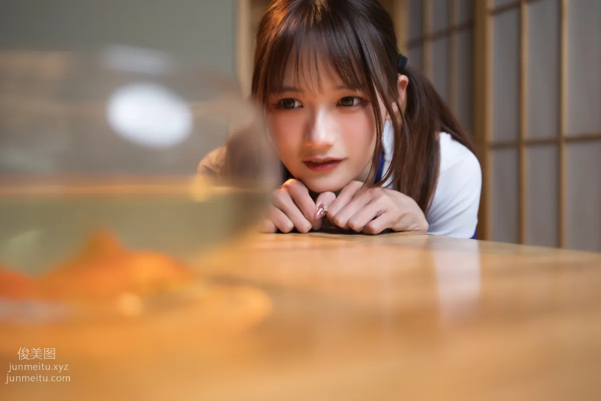 [艺图语] 2022.05.16 体操服少女 兔子Zzz不吃胡萝卜 page 24
