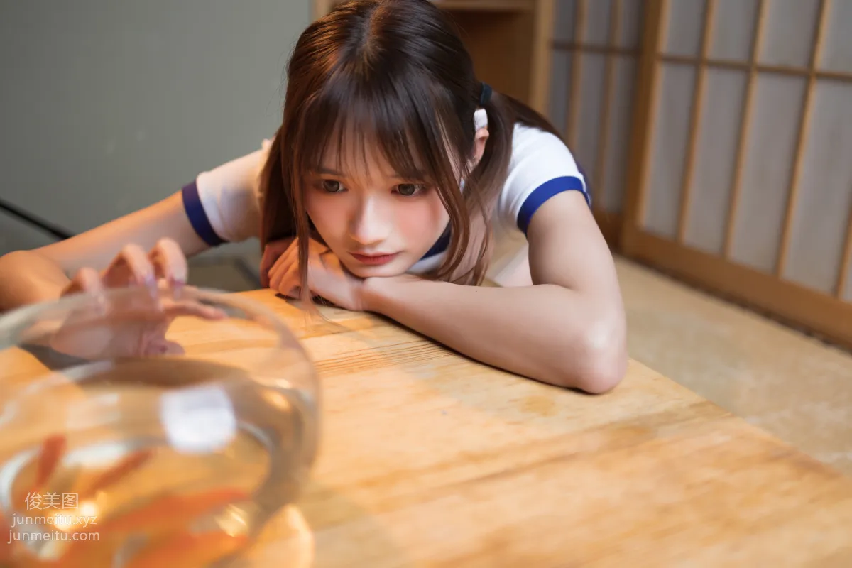 [艺图语] 2022.05.16 体操服少女 兔子Zzz不吃胡萝卜 page 27