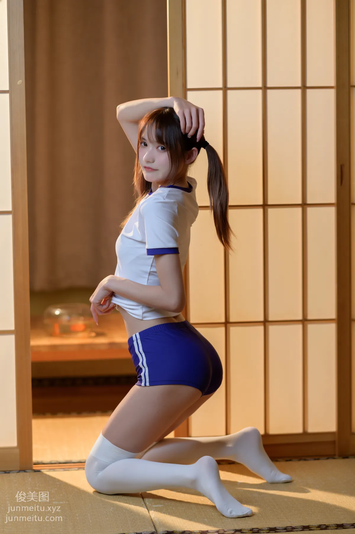 [艺图语] 2022.05.16 体操服少女 兔子Zzz不吃胡萝卜 page 34