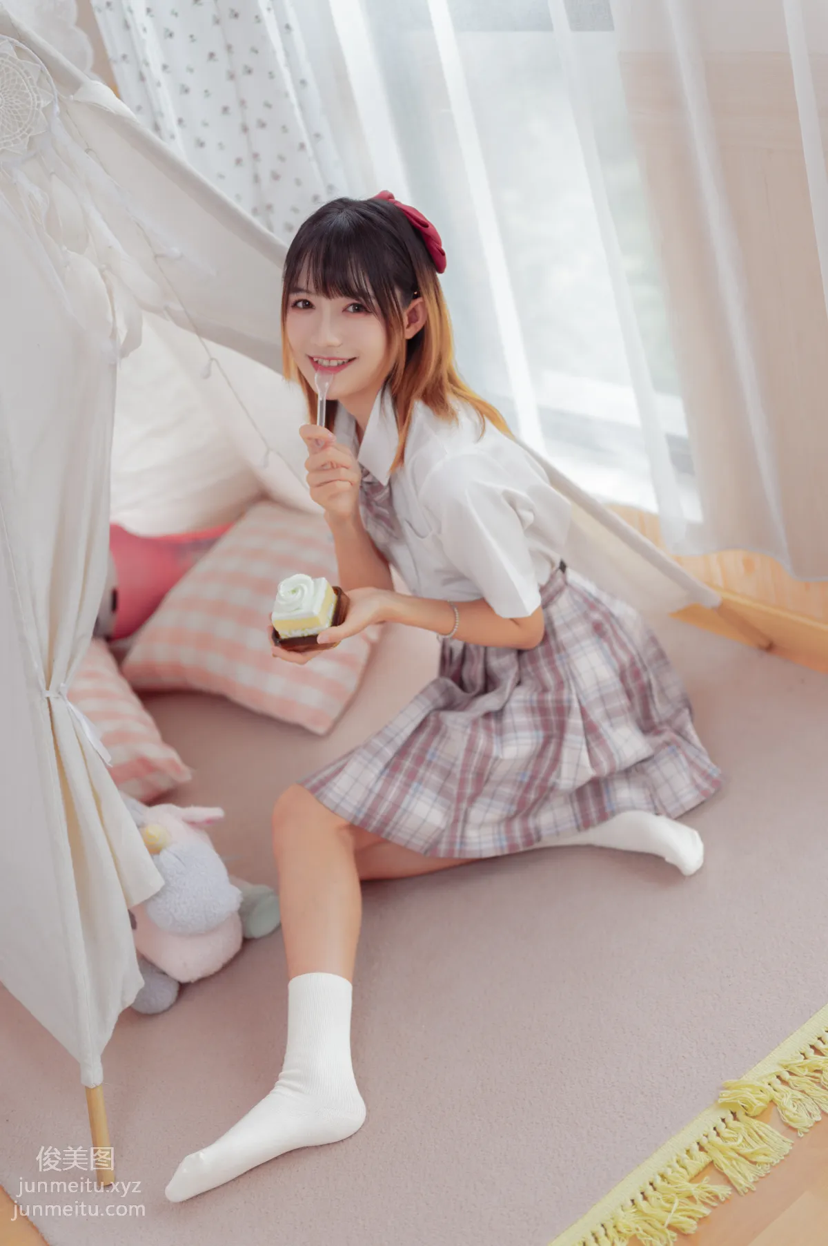 [艺图语] 2022.05.18 少女心事 兔子Zzz不吃胡萝卜 page 4