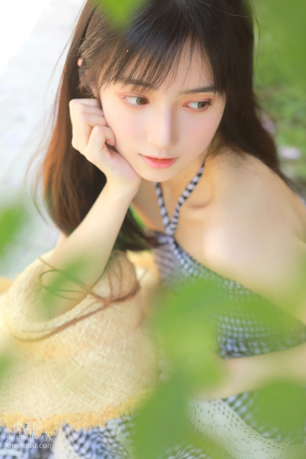[艺图语] 2022.05.18 蔷薇迟开 月半了吧 page 27