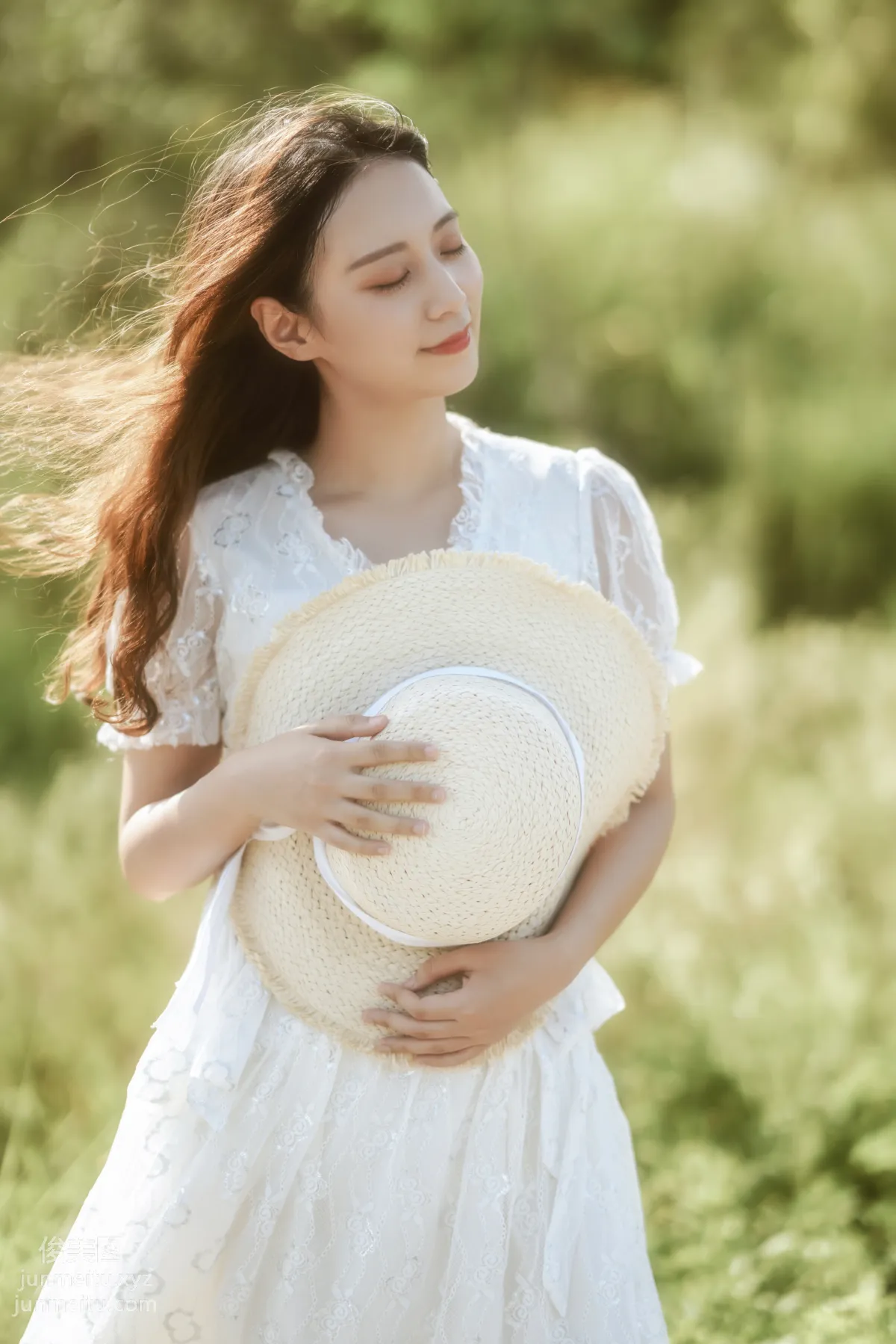 [艺图语] 2022.05.19 温柔 nunu婕 page 36