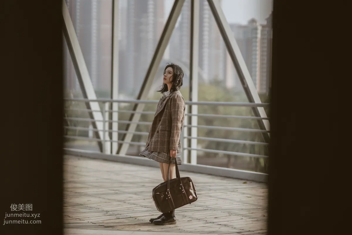 [艺图语] 2022.05.22 你的眼中明暗交杂一笑生花 Enndme page 16