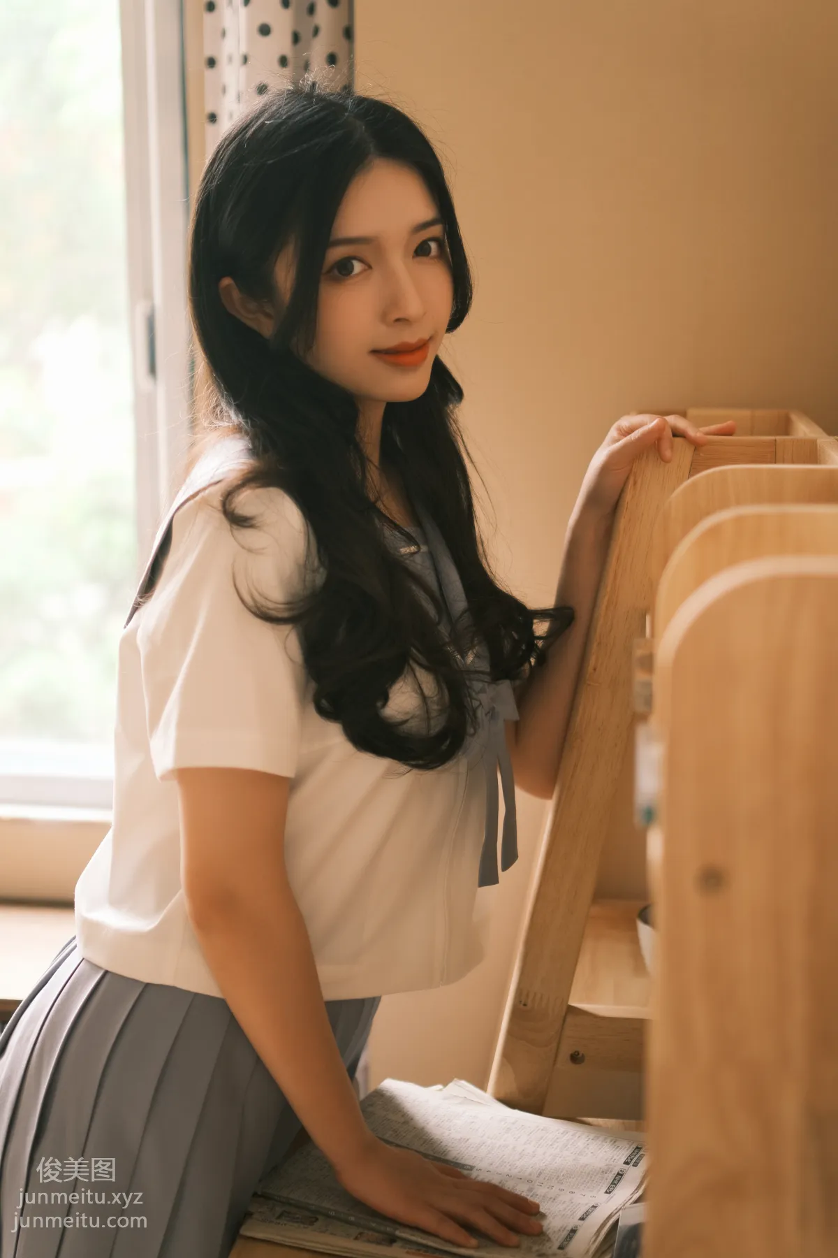[艺图语] 2022.05.22 没有夏的夏天 辛冉 page 8