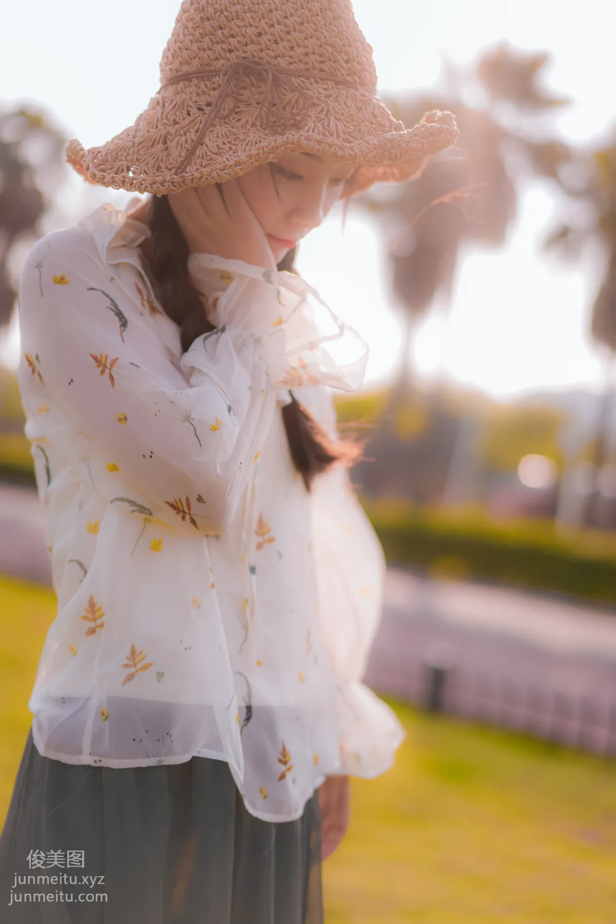 [艺图语] 2022.05.24 午后的温柔 Faye page 7