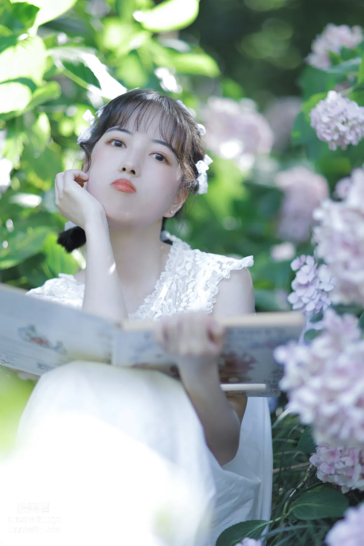 [艺图语] 2022.05.25 花儿与少女 欣雨 page 25