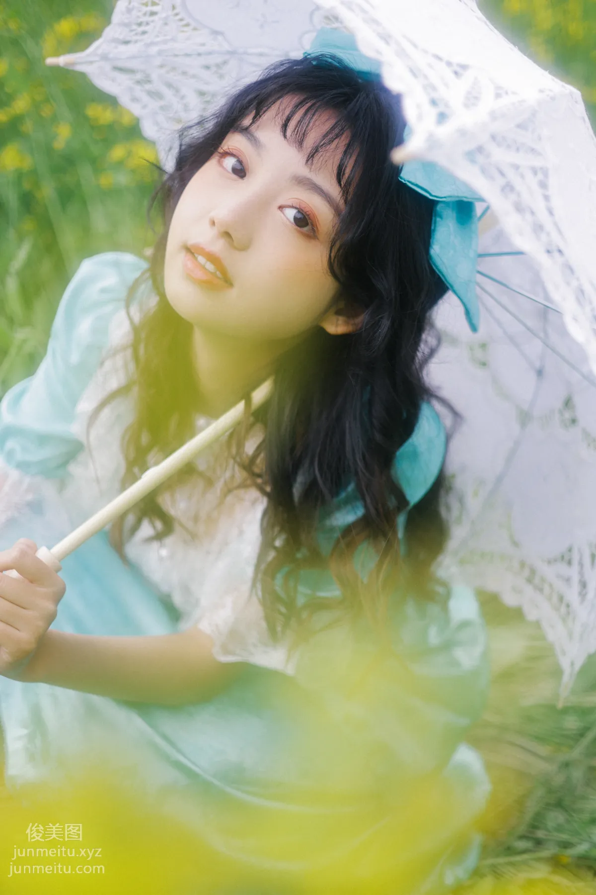 [艺图语] 2022.05.26 黄色花海 芊芊 page 15