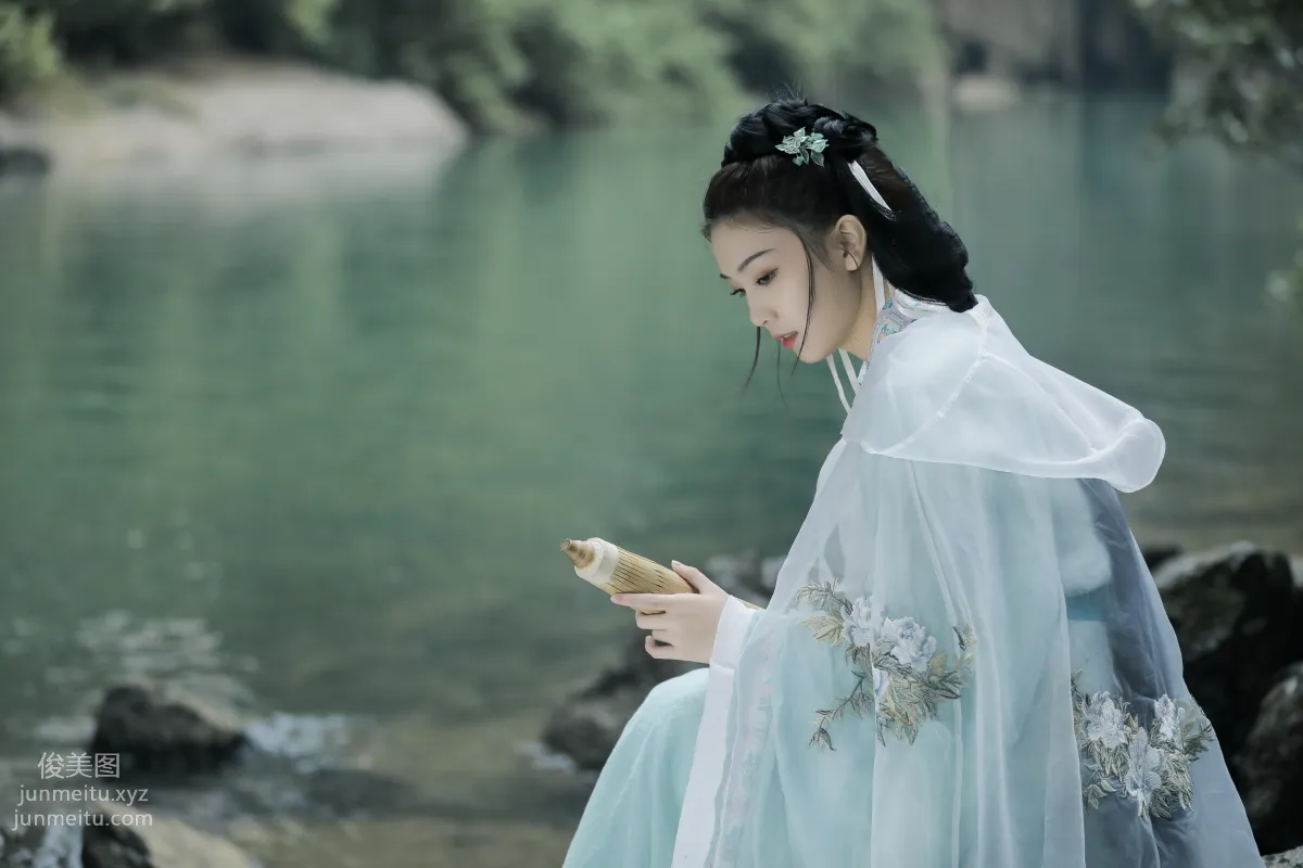 [艺图语] 2022.05.27 浮生若梦 芝芝琪 page 8