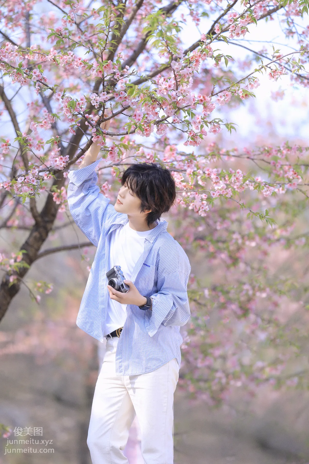 [艺图语] 2022.05.29 樱花少年 李宇轩Yashon page 7