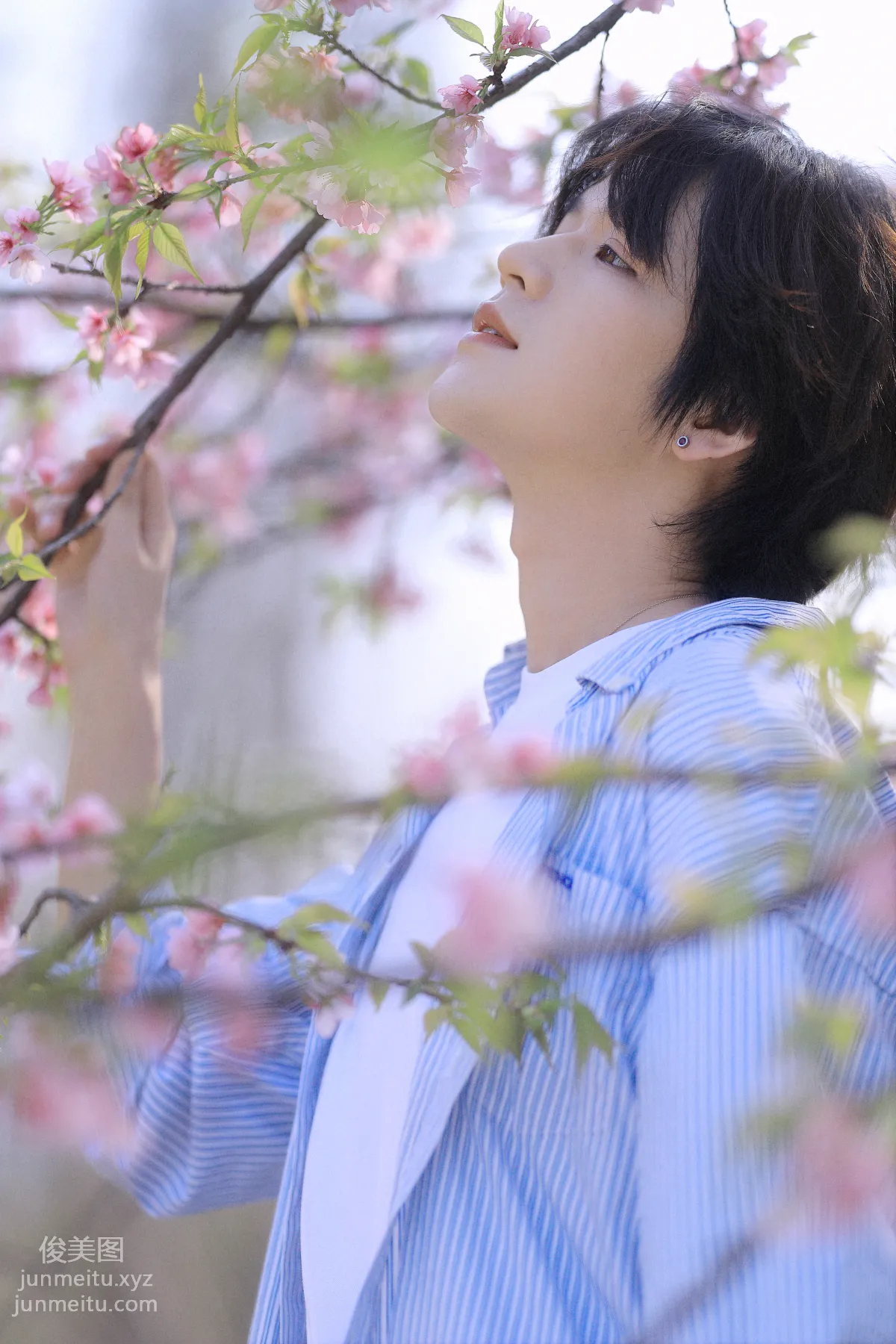 [艺图语] 2022.05.29 樱花少年 李宇轩Yashon page 8