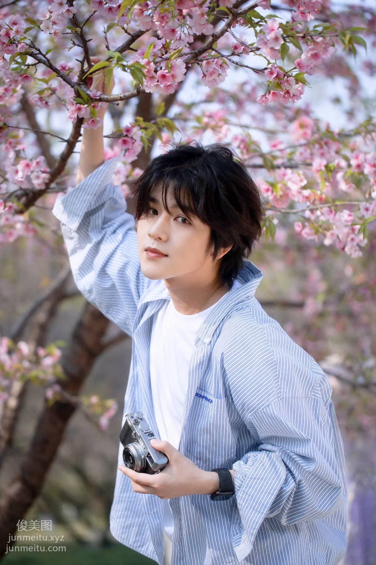 [艺图语] 2022.05.29 樱花少年 李宇轩Yashon page 10
