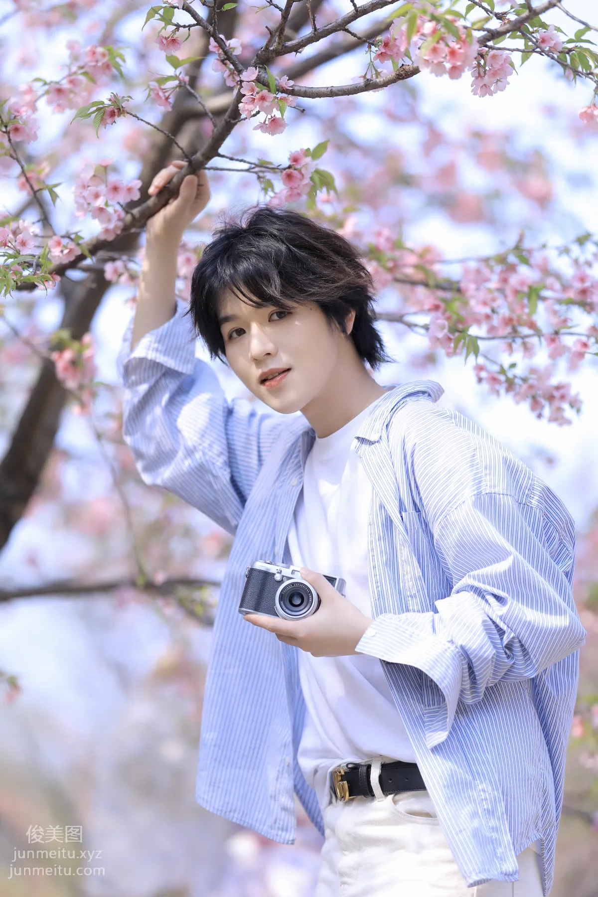 [艺图语] 2022.05.29 樱花少年 李宇轩Yashon page 11