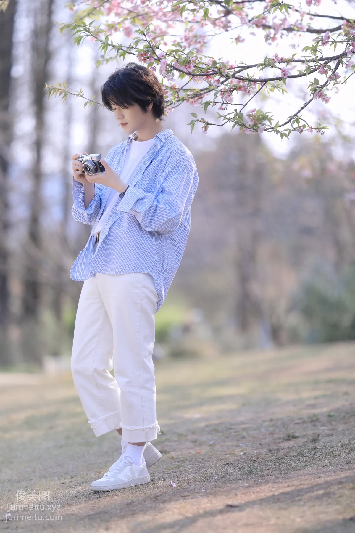 [艺图语] 2022.05.29 樱花少年 李宇轩Yashon page 13
