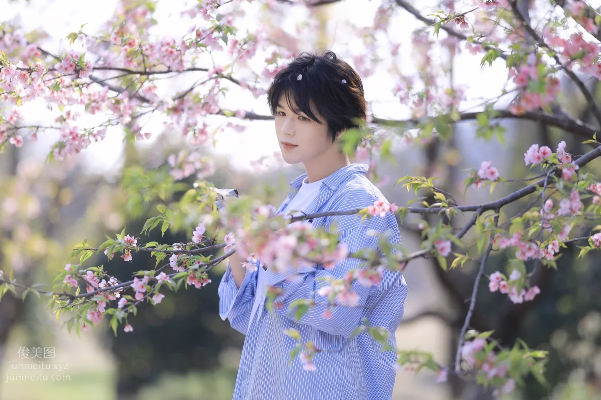 [艺图语] 2022.05.29 樱花少年 李宇轩Yashon page 14