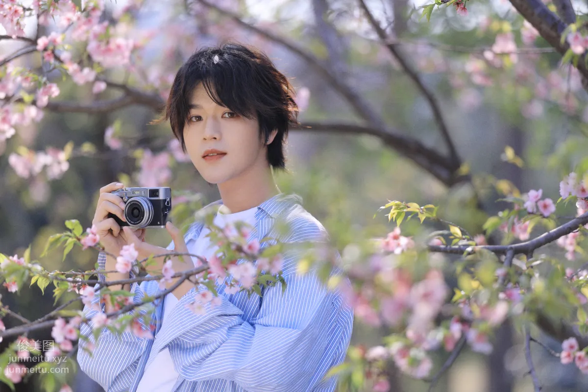 [艺图语] 2022.05.29 樱花少年 李宇轩Yashon page 24